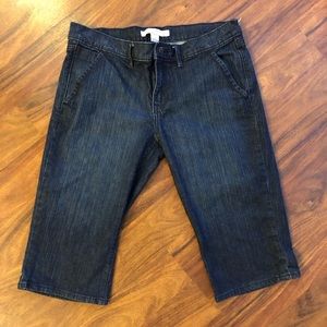 Old Navy mid rise bermuda shorts